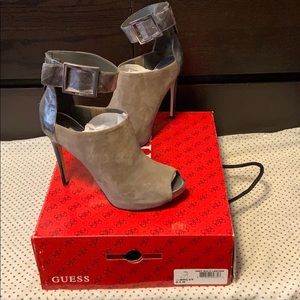 Brand new Guess Shilvy heels